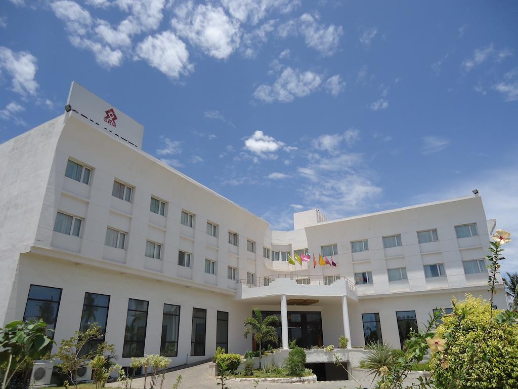Srm Hotel Тутікорин Екстер'єр фото